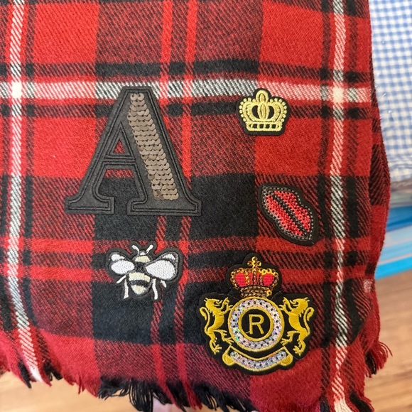 Red Plaid Decorative Throw Scarf 🧣 - Picture 2 of 6